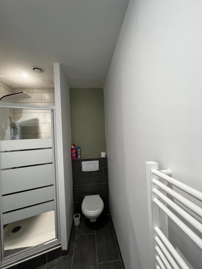 Charmant 2 Pieces Avec Terrasse Proche Centre Ville - Parking Gratuit A Proximite Lourdes Buitenkant foto