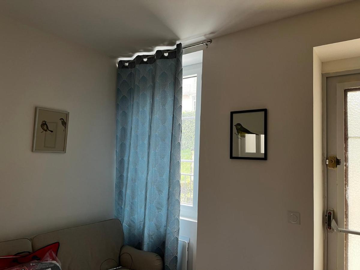 Charmant 2 Pieces Avec Terrasse Proche Centre Ville - Parking Gratuit A Proximite Lourdes Buitenkant foto